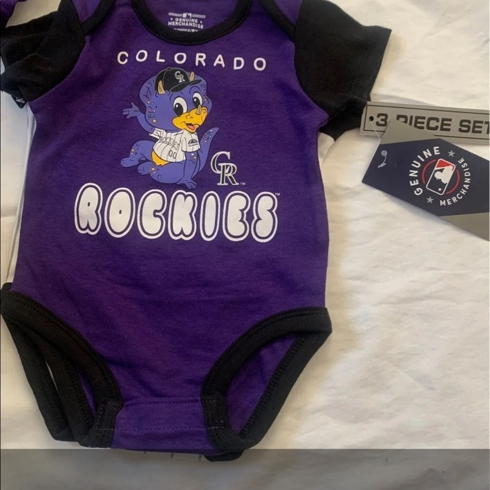 NFL Onesie newborn 3 piece